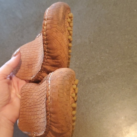 Sperry Camp Moc Tan Croc Embossed Leather Driving Loafers Mens main image 12